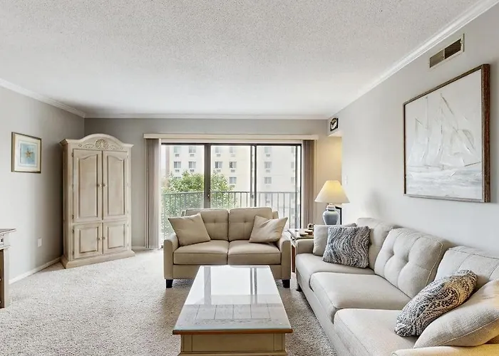 Holiday home Ocean Block Retreat With Easy Access & Shared Pools Ocean City